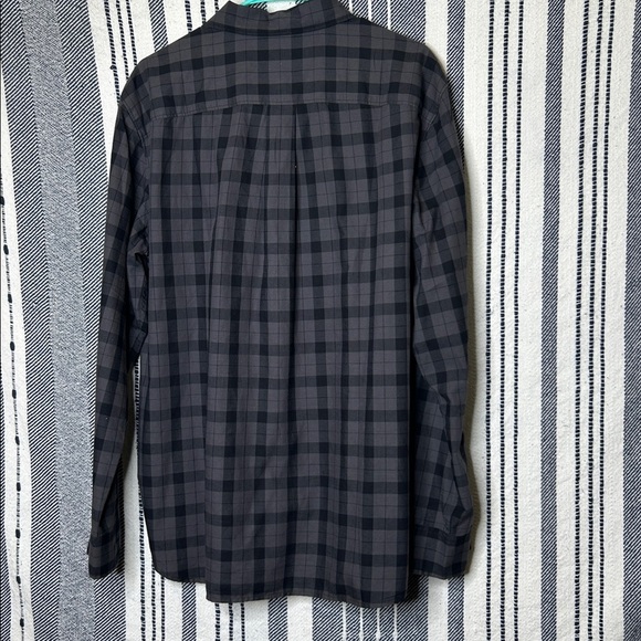 Mens The North Face Button Down Shirt - Picture 4 of 4